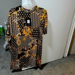 Fashion Nova Short Sleeve Mini Dress.